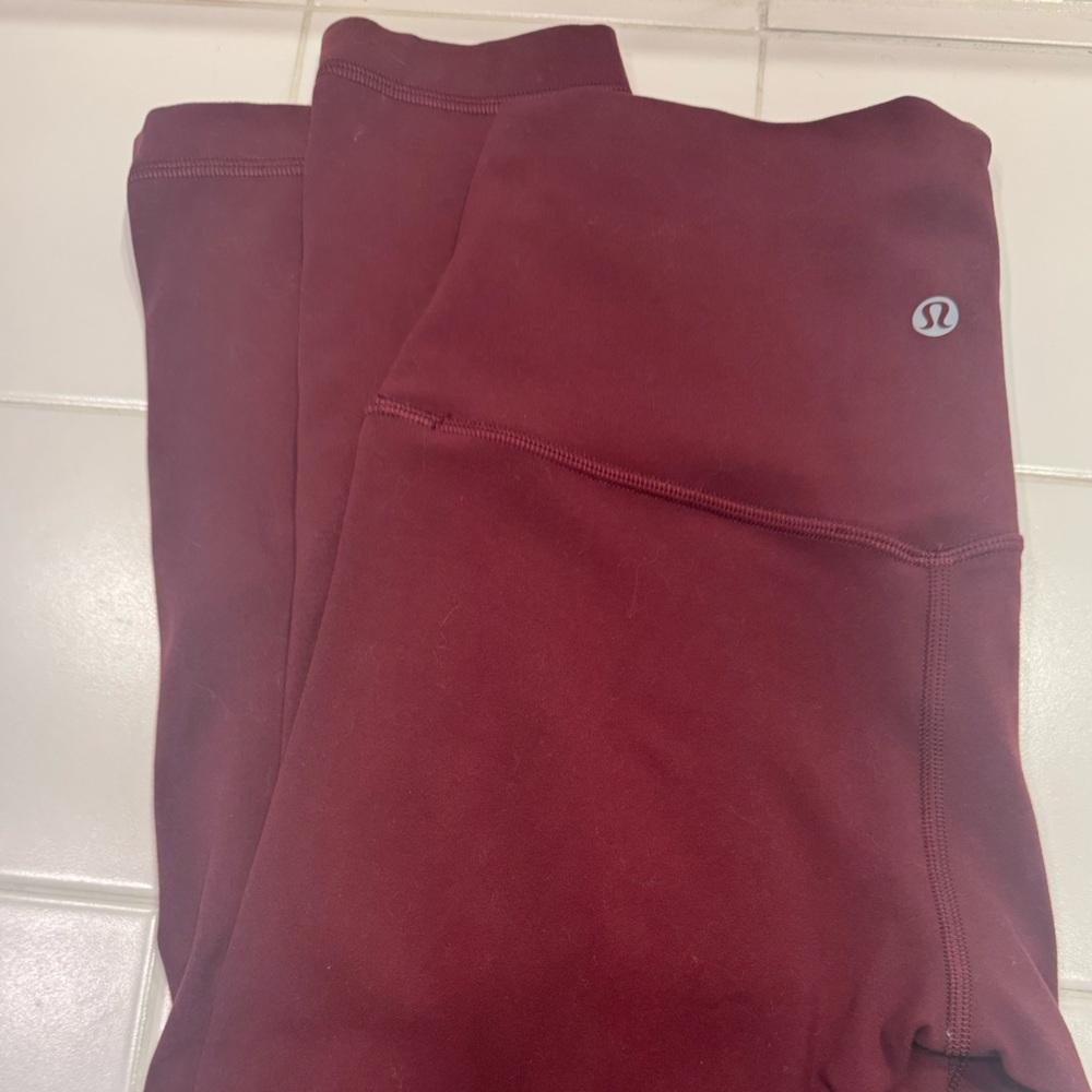 Lululemon Cranberry Leggings 25”